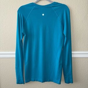 Lululemon Swiftly Tech Long Sleeve Workout Athletic Top Turquoise Blue Size 10